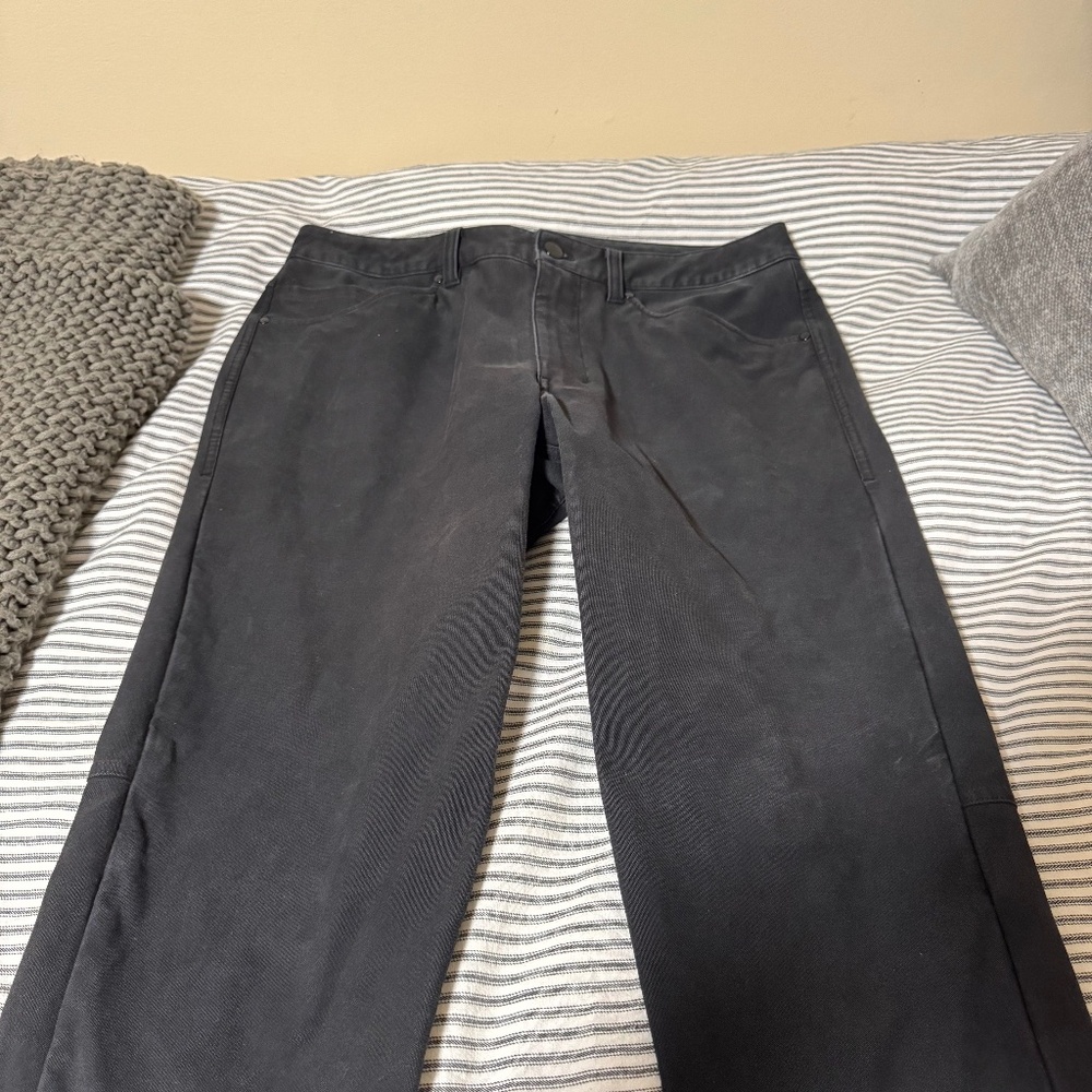 Lululemon ABC Slim-Fit Pant 32" Utilitech - Picture 2 of 6